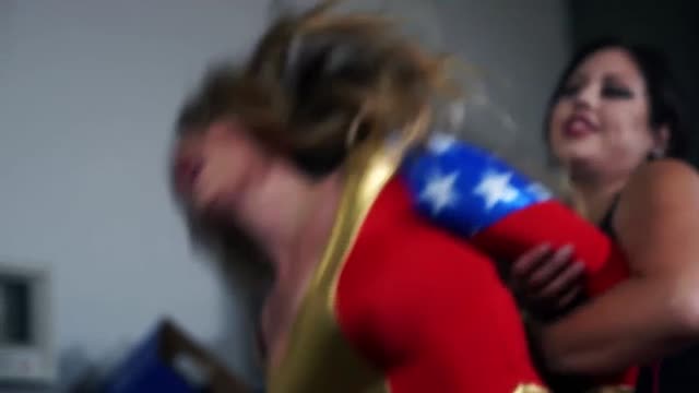 Superheroine Lezdom