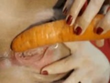 Veggies in Pussy