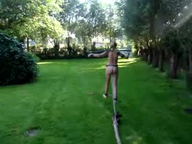 Sklavin Bei Der Arbeit - German BDSM