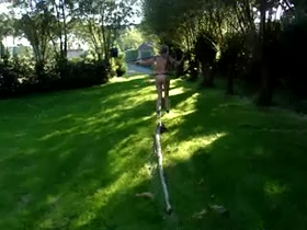 Sklavin Bei Der Arbeit - German BDSM