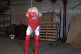 Superheroine in bondage