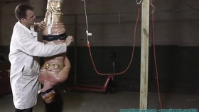 Upside down to cum