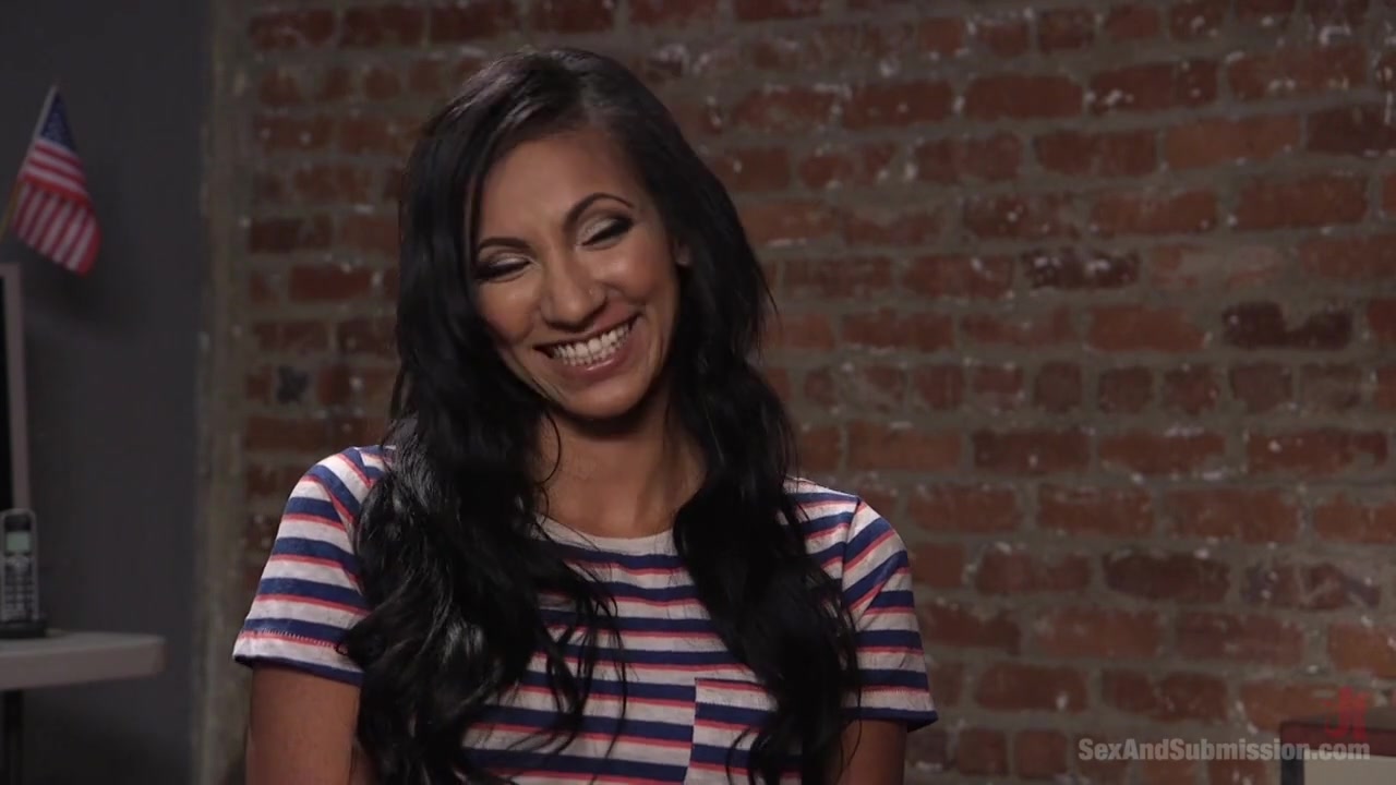 Sexy Indian Submissie on SaS