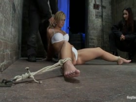 Tara Lynn Foxx on Hogtied