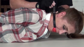 Table and hogtie
