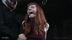 Toe Tease - Pain BDSM