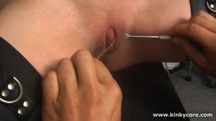 Young Pain Slut gets Pain