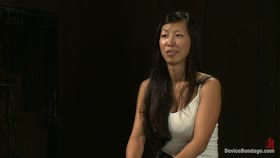 Tia ling on DeviceBondage