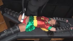 Cosplay - taken Orgasm for Robin Girl
