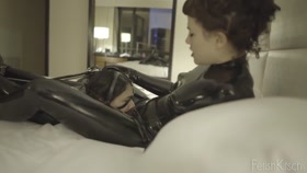 Latex Pussy licker