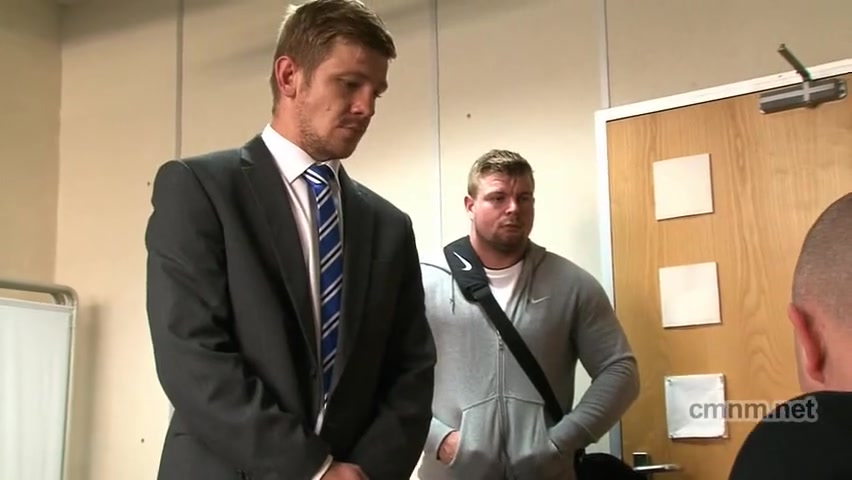 Bodybuilder Gay Slave