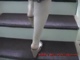 Balls between soles and feet