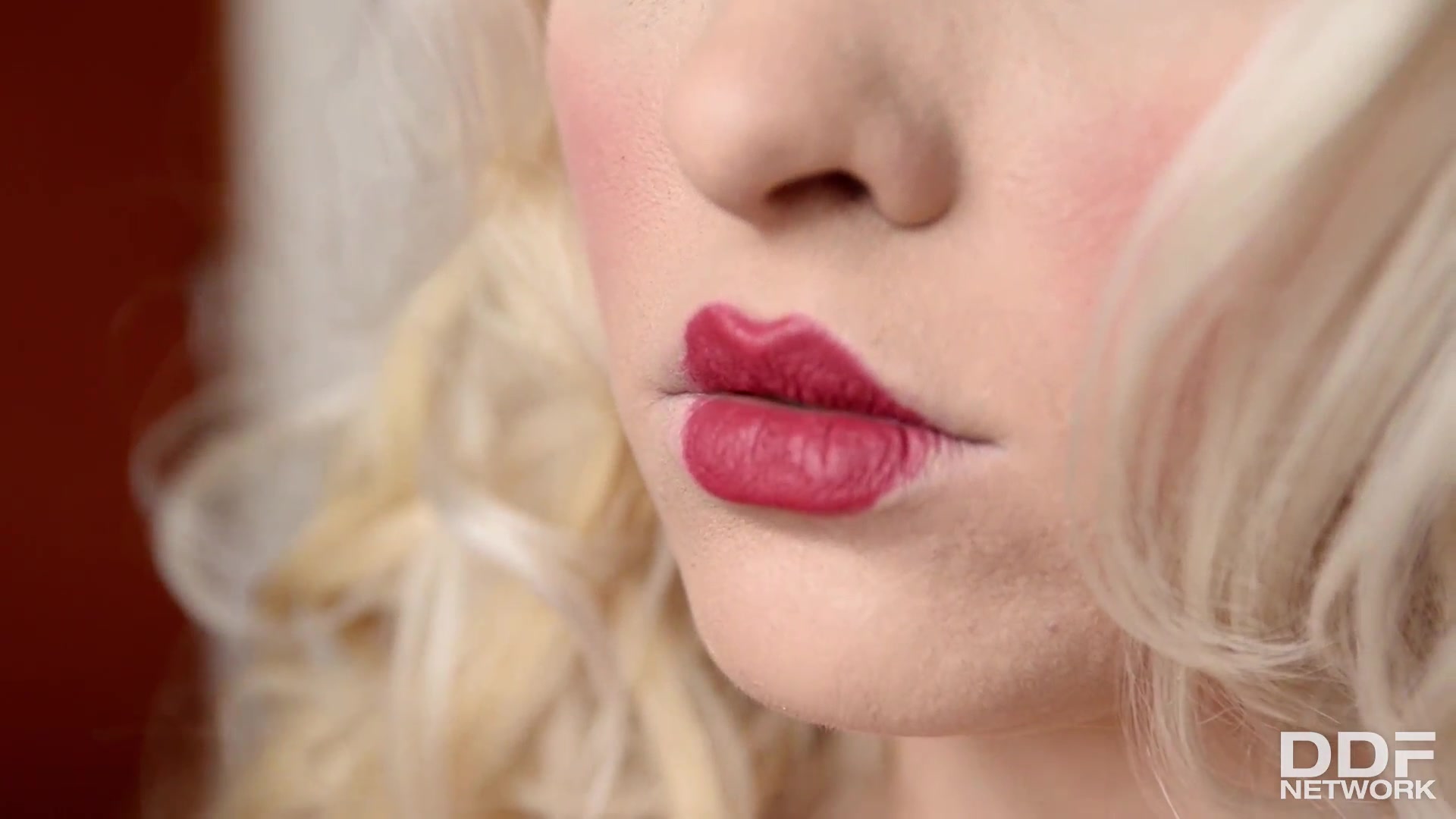 Bimbo Lola Taylor Used Hard