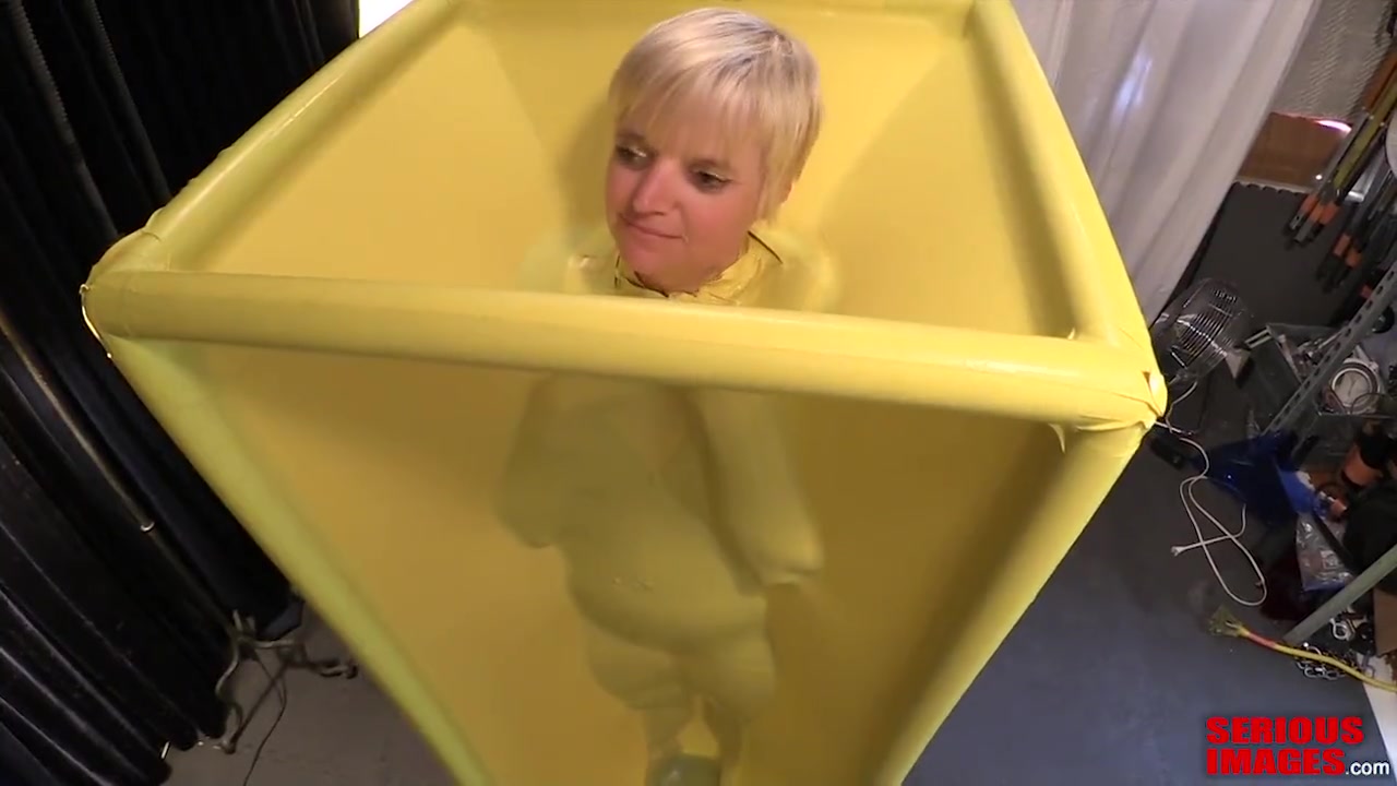 Vacuum Cube