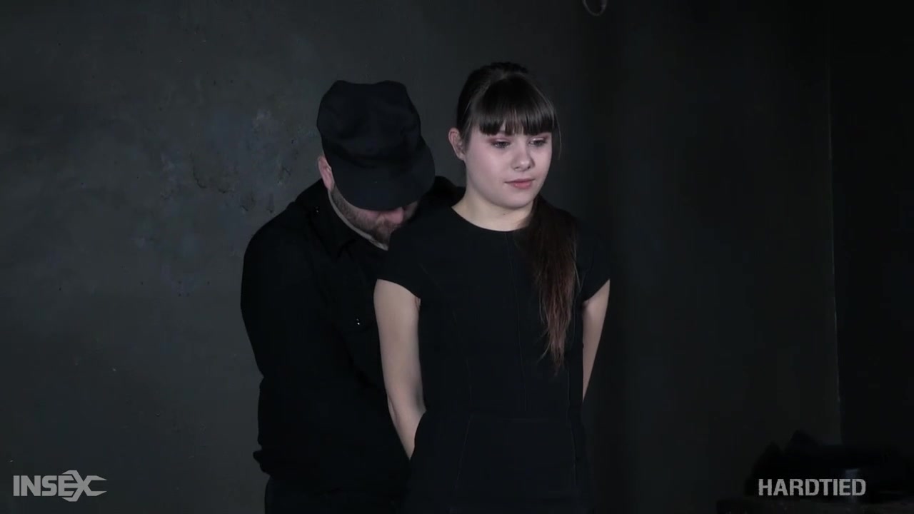 Luna Rival - Sharp