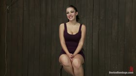 Angelica Raven in DB
