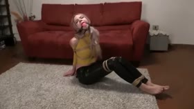 Vanessa in Bondage