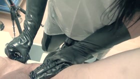 Punishment Pegging