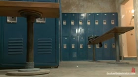 Ash Hollywood in SaS