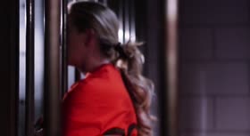 She Fucks Her In Prison