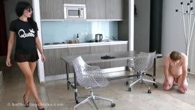 Facebusting Femdom