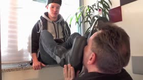 Alter Sklave Junger Master