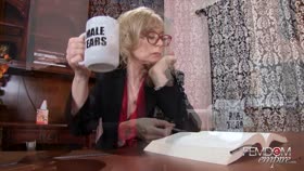HD

FEMDOM EMPIRE   Nina Hartley   My Male Secretary