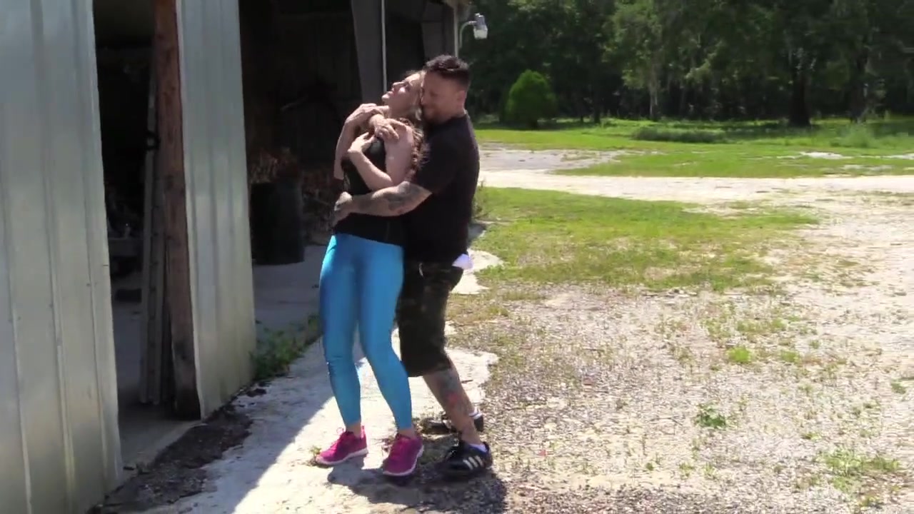 HD

Shiny Bound   Terra Mizu   Jogger Abducted and Chairtied