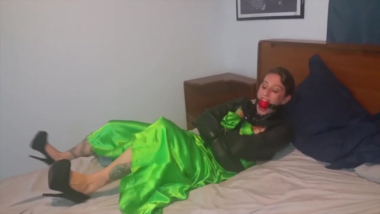 HD

Shiny Bound   Simone's First Date Surprise
