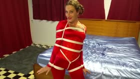 HD

Shiny Bound   Simone   Spread in Red