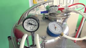 HD

TheEnglishMansion   Super Suction Suit