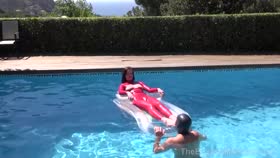 HD

TheEnglishMansion   Pool Ride