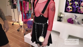 HookupHotshot 158 - Lucy Valentine