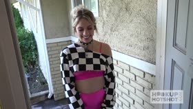 HookupHotshot 183 - Khloe Kapri