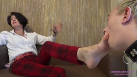 Angela, Lora And Salma Show Us How Much You Love Our Feet Loser