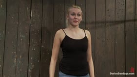 Katie Summers, Seda, and Isis Love Part 1 of 4 of the January Live Show