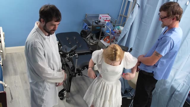 CinematicKink - Vanna Smith tickled at gynecologist